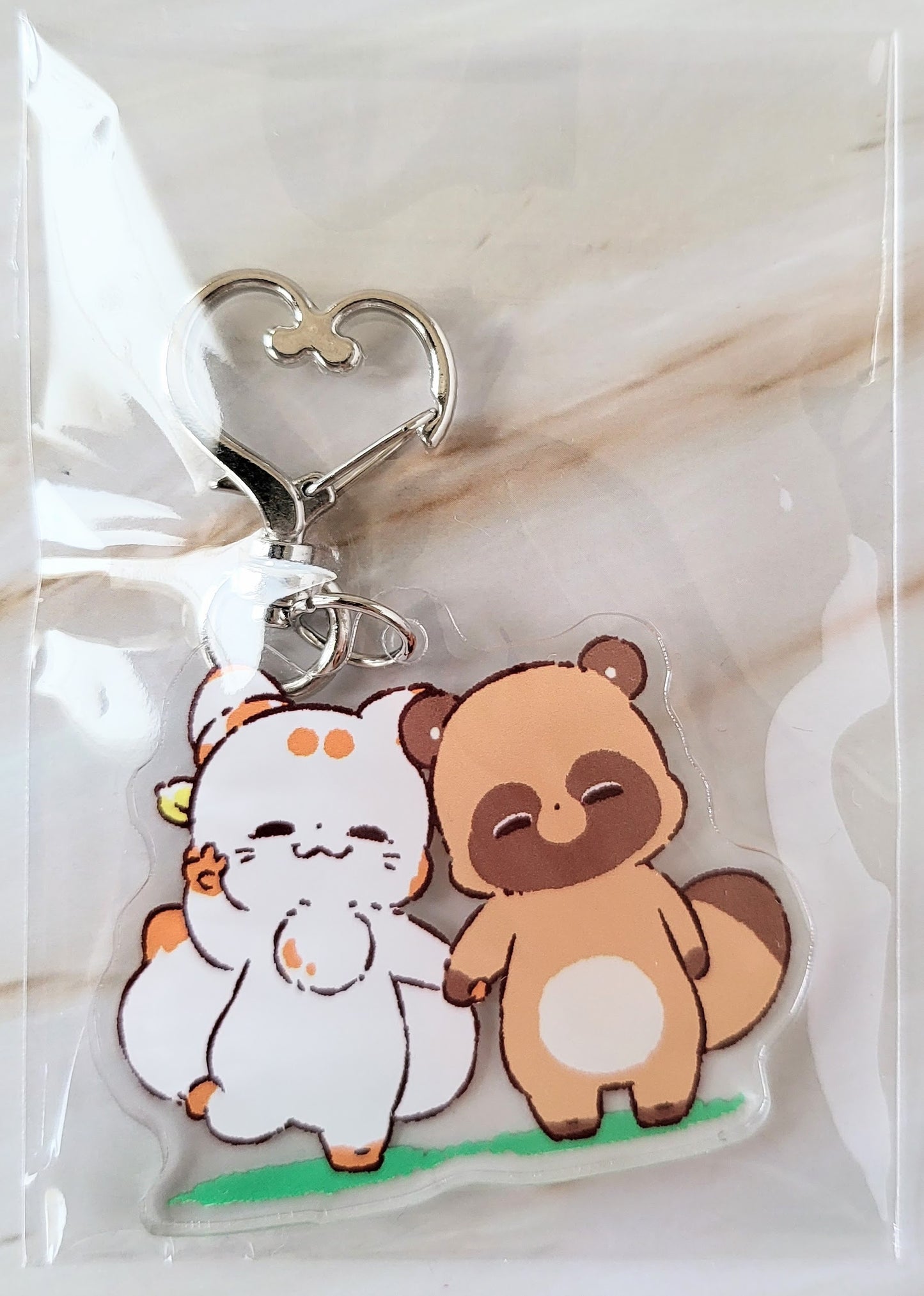 【デザフェス63:新商品】二尾の小狐てnこ_記念写真_アクリルキーホルダー