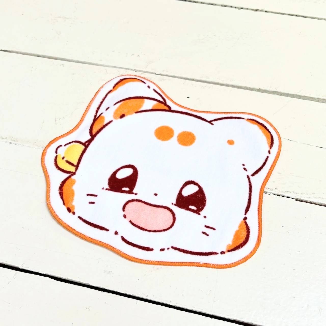 二尾の小狐てnこ_ダイカットタオルハンカチ（てnこ）