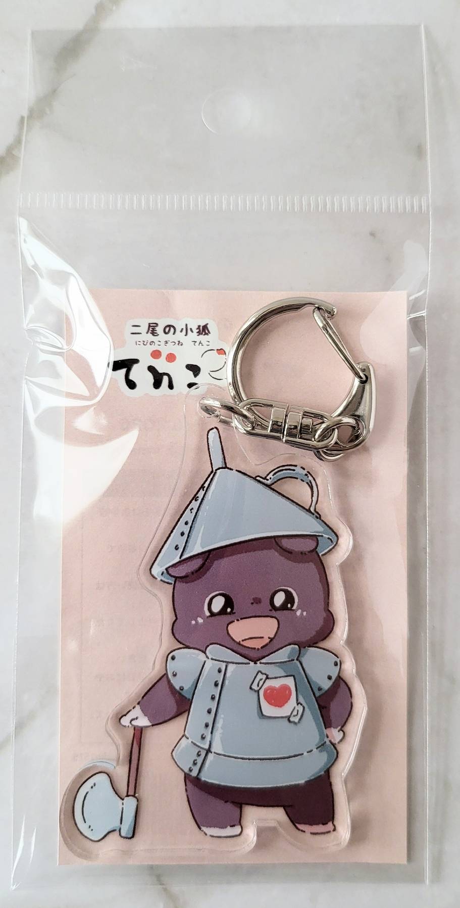 【デザフェス63：既存商品】二尾の小狐てnこ_ハロウィンコスチューム２０２５アクリルキーホルダー　うちゃちょ＝me＝ぽむ